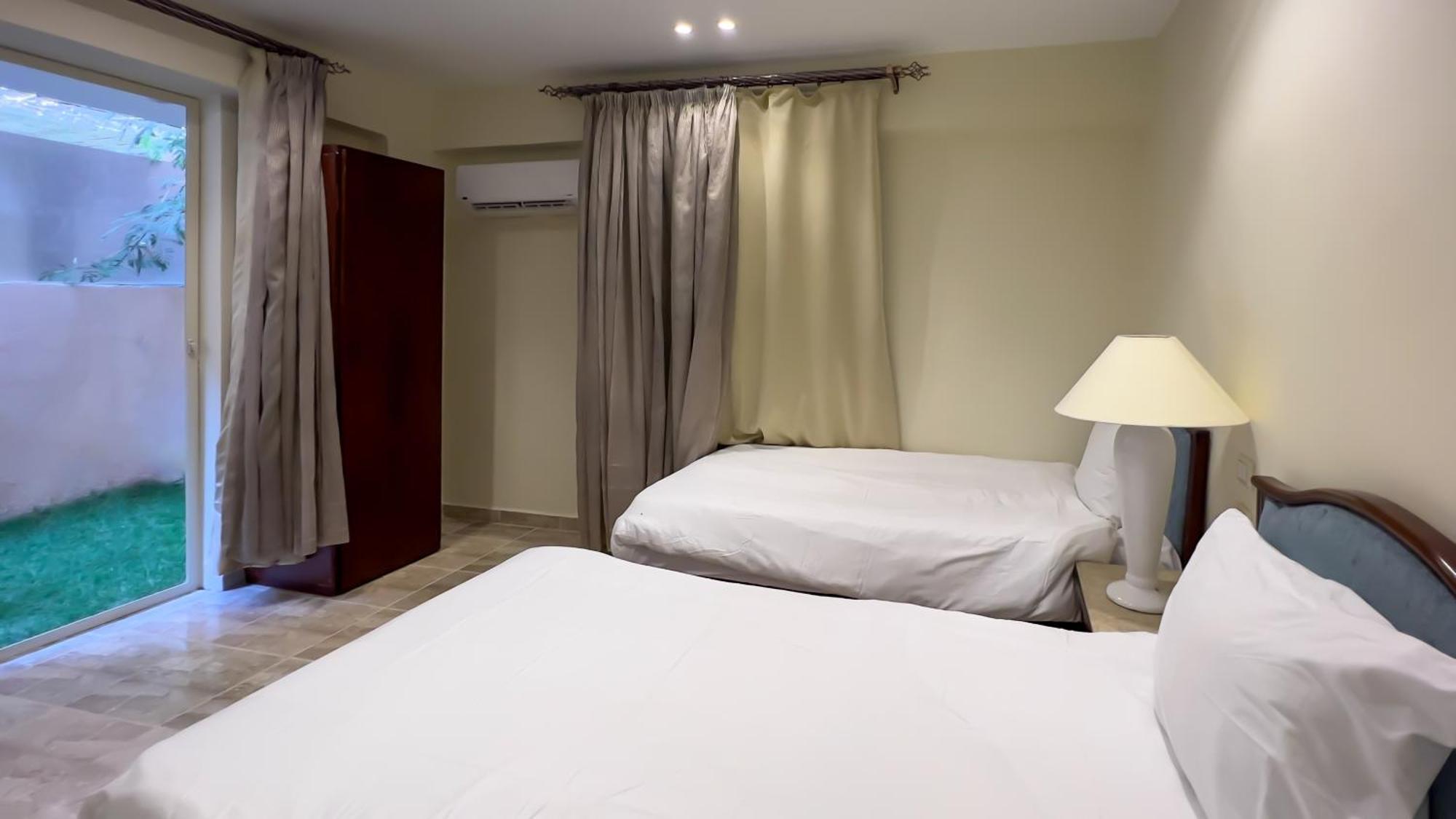 Giza Pyramids Inn Kafrat al Jabal Room photo
