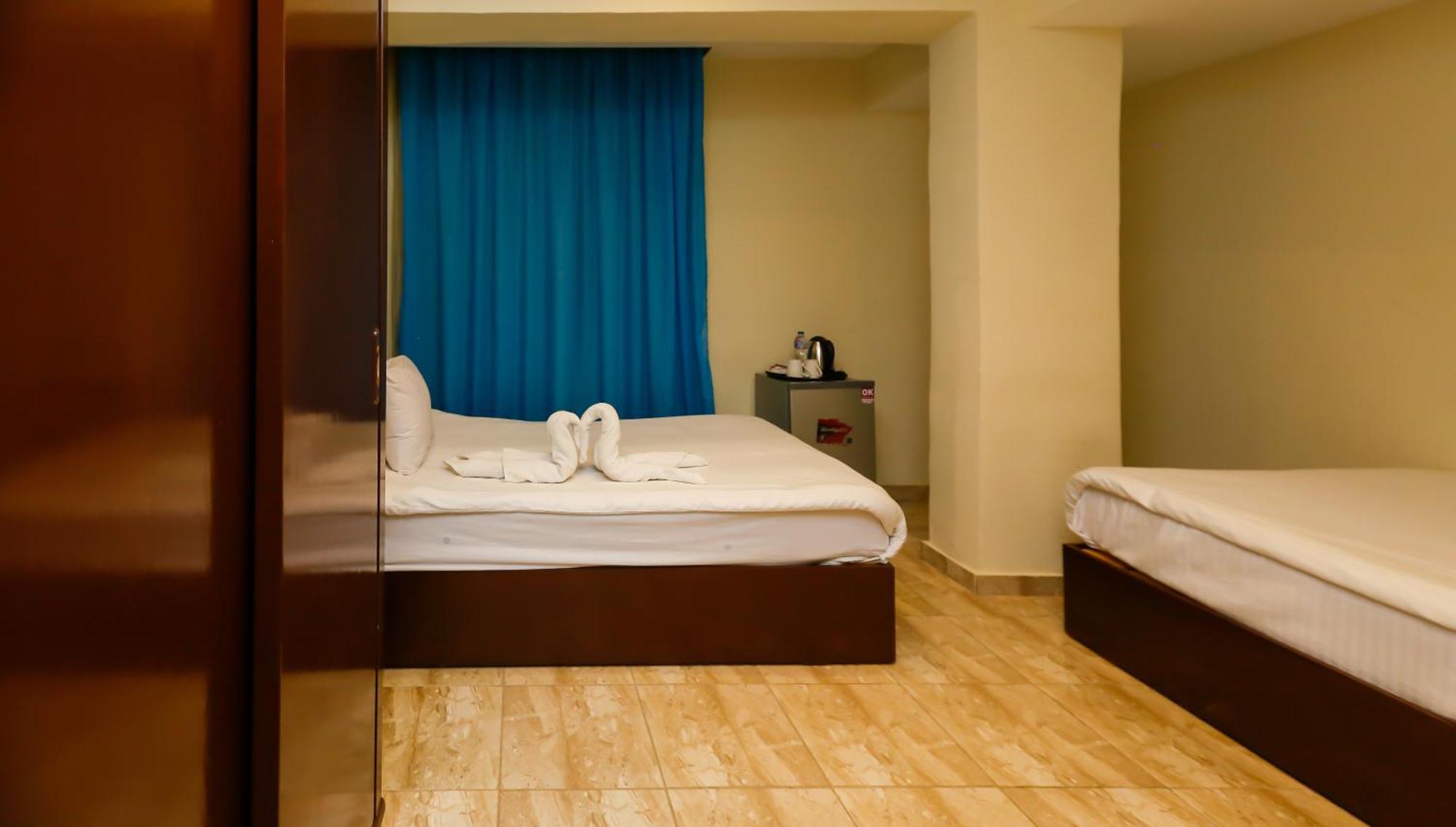 Giza Pyramids Inn Kafrat al Jabal Exterior photo