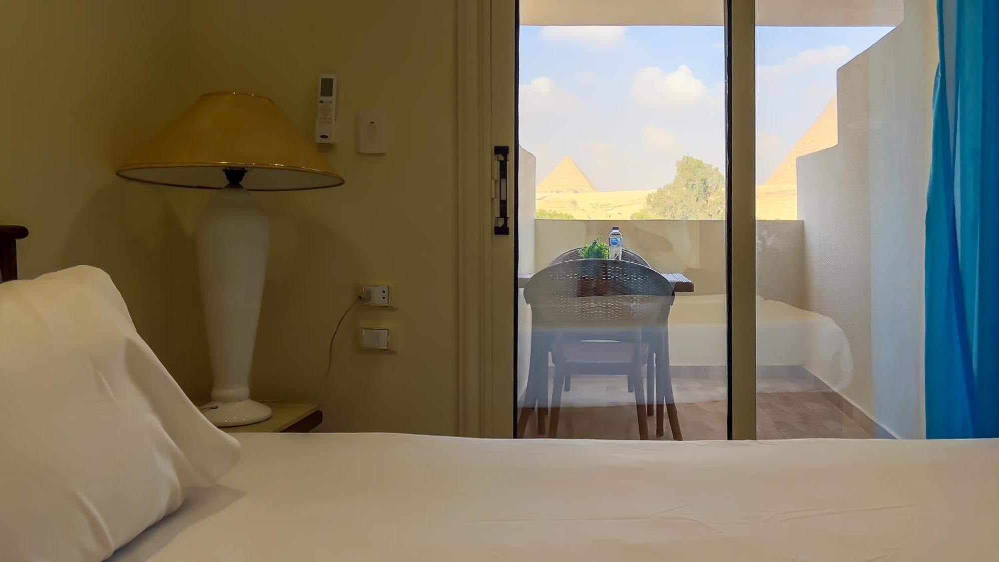 Giza Pyramids Inn Kafrat al Jabal Exterior photo