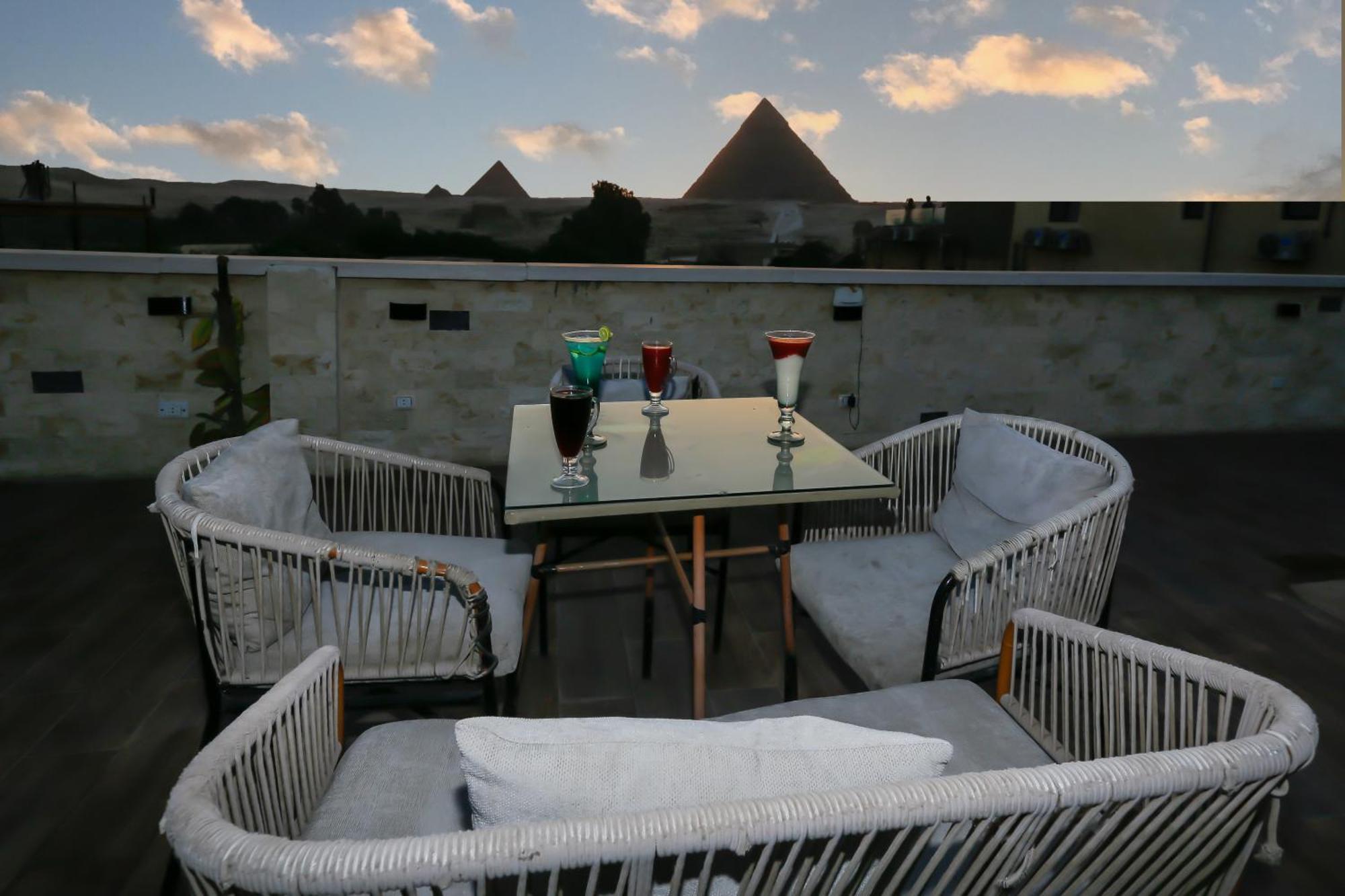 Giza Pyramids Inn Kafrat al Jabal Exterior photo